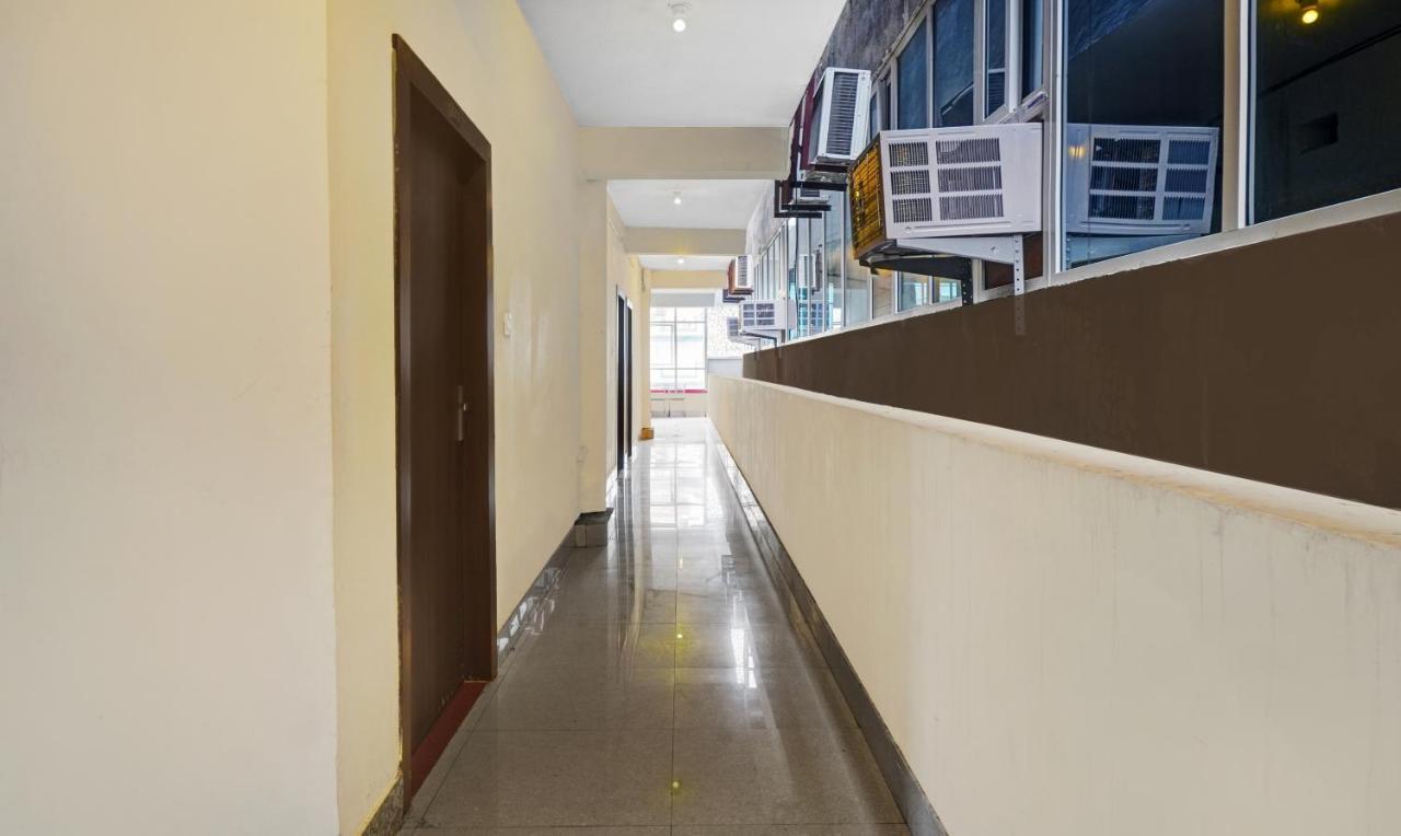 Oyo Flagship Hotel Sunset Inn ปัฏนา ภายนอก รูปภาพ